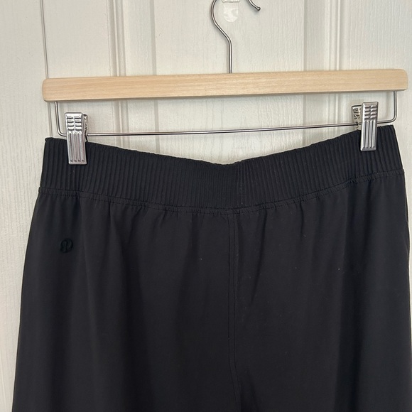 lululemon Stretch Woven High-Rise Wide Leg Pant, Sz. 6, black - Picture 6 of 10